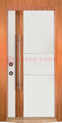 Белая входная дверь c МДФ панелью ЧД-09 в частный дом в Сосновый Бор