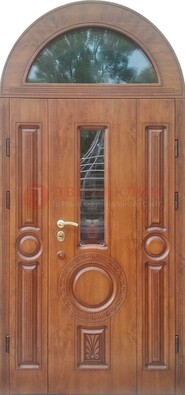 Двустворчатая железная дверь МДФ со стеклом в форме арки ДА-52 в Сосновый Бор