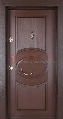 Железная дверь с массивом дуба в стиле классика ДМД-55 в Сосновый Бор