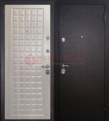 Черная входная дверь с порошковым покрытием ДП-206 в Сосновый Бор
