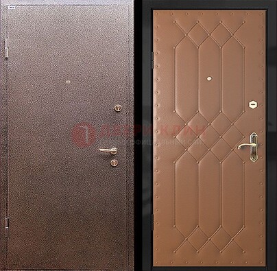 Коричневая металлическая дверь с порошковым окрасом ДП-22 в Сосновый Бор