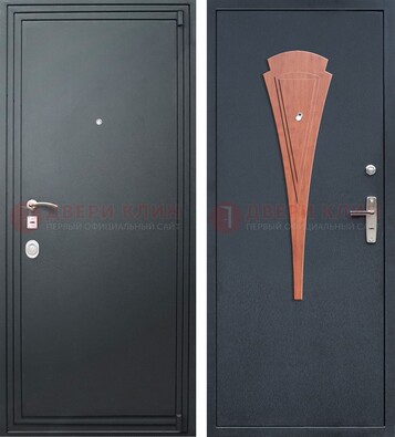 Черная железная дверь с порошковым покрытием и накладкой МДФ внутри ДП-245 в Сосновый Бор