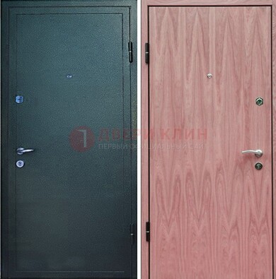 Черная входная дверь с порошковым покрытием ДП-32 в Сосновый Бор