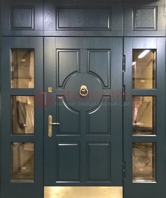 Стальная парадная дверь ДПР-64 со стеклопакетом в Сосновый Бор