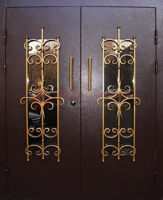Металлическая дверь с ковкой и остеклением ДСК-49 в Сосновый Бор