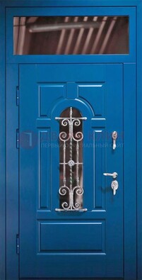 Синяя железная филенчатая дверь со стеклом и ковкой ДСК-97 в Сосновый Бор
