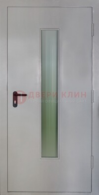 Белая металлическая противопожарная дверь со стеклянной вставкой ДТ-2 в Сосновый Бор