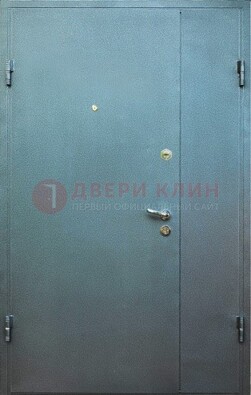 Серая тамбурная дверь ДТМ-34 в Сосновый Бор