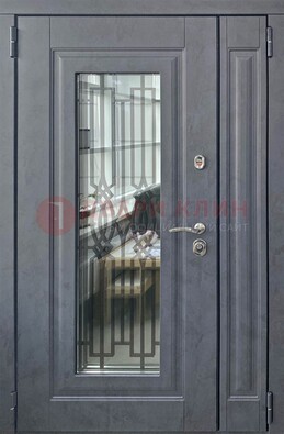 Серая стальная дверь Винорит со стеклом и ковкой ПЛ-29 в Сосновый Бор
